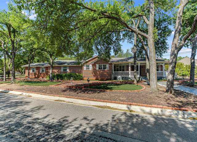 Property at 11906 Arch Hill Dr, Austin, TX 78750, 4 beds, 2.5 baths