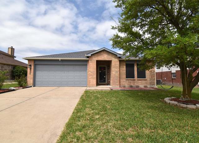 Property at 2305 Love Rd, Killeen, TX 76542, 4 beds, 2 baths