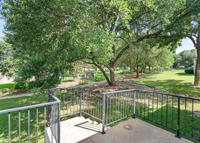 Property at 121 Larkspur Ln, Georgetown, TX 78633, 2 beds, 2 baths