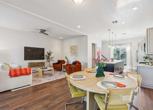 Property at 906 Linden St Unit A, Austin, TX 78702, 3 beds, 2.5 baths