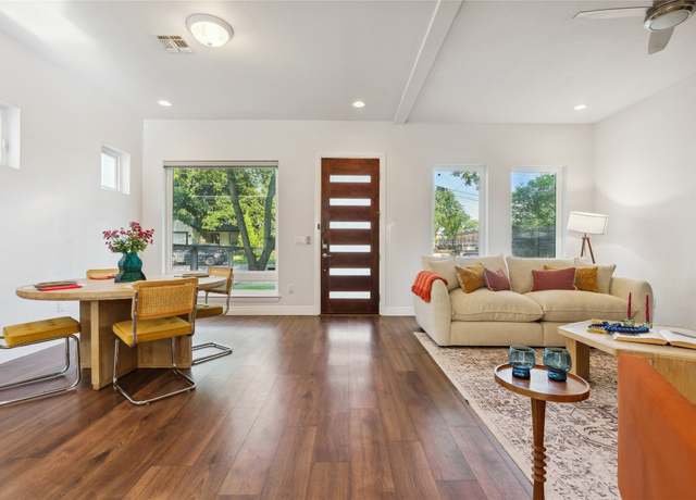 Property at 906 Linden St Unit A, Austin, TX 78702, 3 beds, 2.5 baths