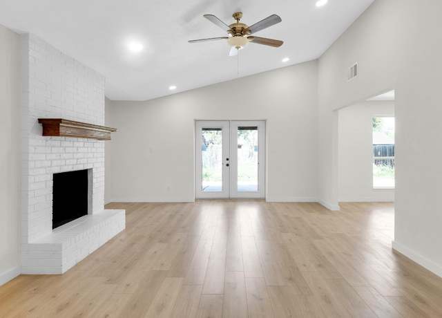 Property at 1005 Bowie St, Lockhart, TX 78644, 3 beds, 2 baths