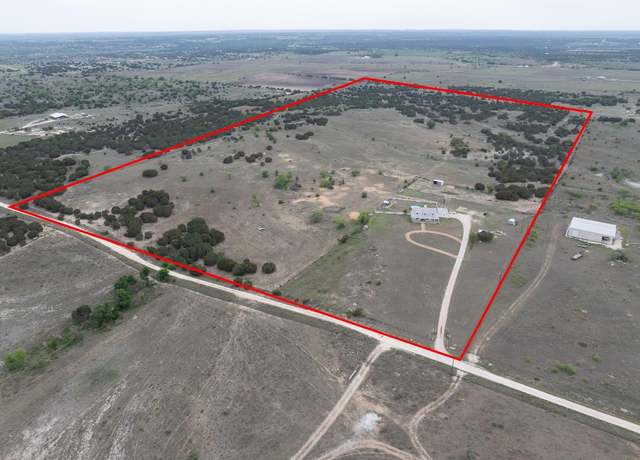 Property at 1283 Rattlesnake Trl, Burnet, TX 78611, 3 beds, 2.5 baths