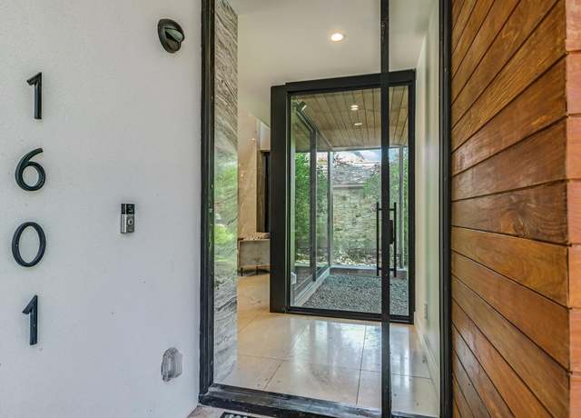 Property at 1601 Barn Swallow Dr, Austin, TX 78746, 4 beds, 5 baths