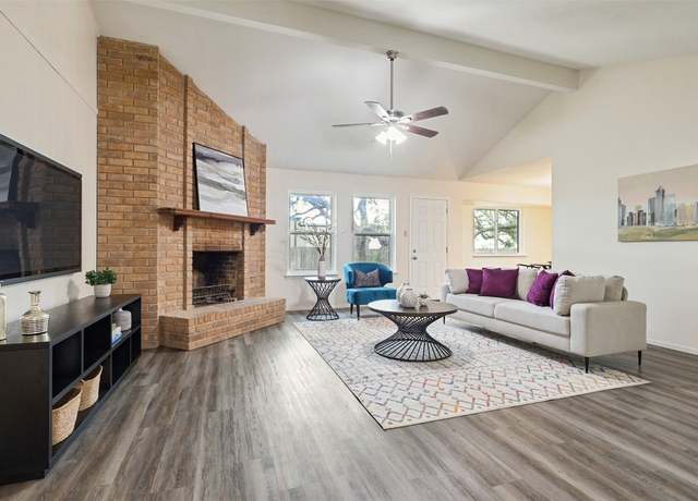 Property at 602 Woodview Dr, Georgetown, TX 78628, 4 beds, 2 baths
