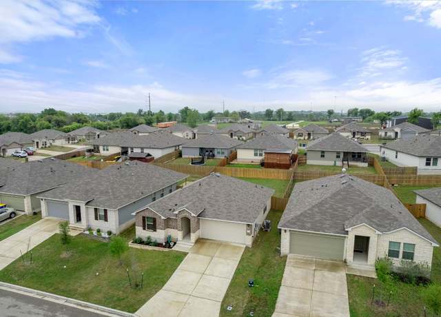 Property at 237 Poplin Ln, Troy, TX 76579, 3 beds, 2 baths