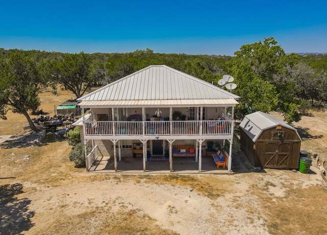Property at 430 Park Dr, Bandera, TX 78003, 4 beds, 3 baths