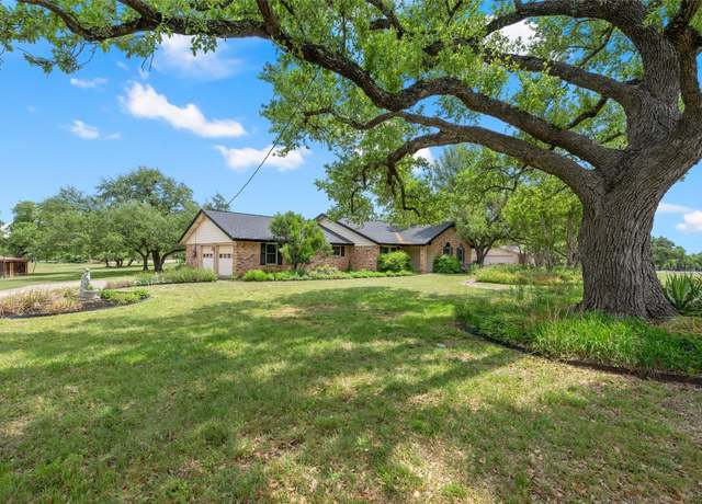 Property at 1609 Oak Forest Dr, Round Rock, TX 78681, 3 beds, 2 baths