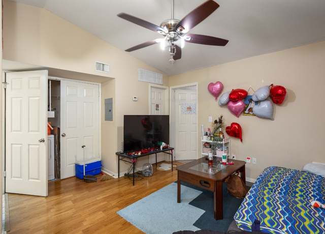 Property at 501 W 26th St #304, Austin, TX 78705, 1 bed, 1 bath