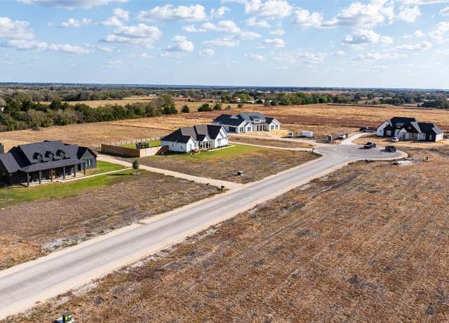 Property at 103 Country View Ln, Schulenburg, TX 78956