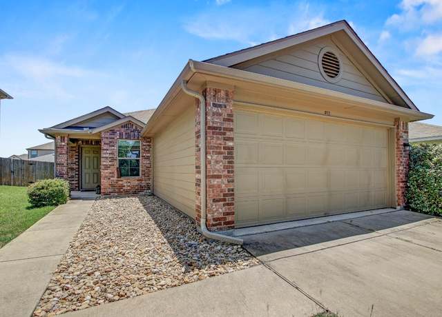 Property at 400 Pinnacle Dr, Georgetown, TX 78626, 3 beds, 2 baths