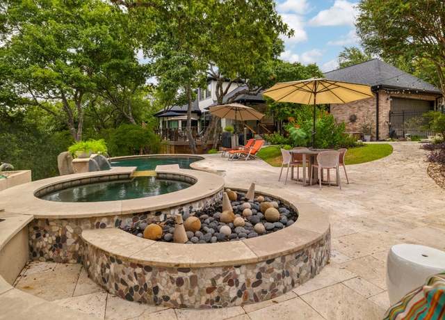 Property at 7730 Sandia Loop, Austin, TX 78735, 4 beds, 3.5 baths