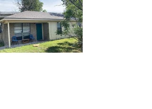 Property at 5 S 19th St, Temple, TX 76504, 3 beds, 2 baths