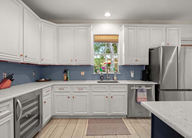 Property at 1907 Winsted Ln #1, Austin, TX 78703, 3 beds, 2.5 baths