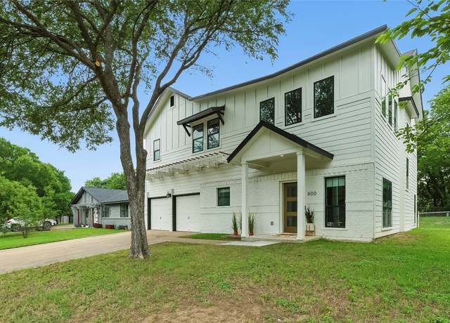 Property at 800 Newcastle Dr, Austin, TX 78745, 5 beds, 4 baths