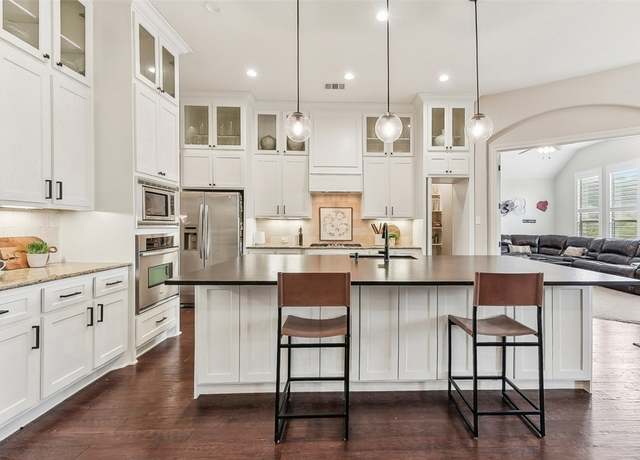 Property at 1104 Lions Lair, Leander, TX 78641, 4 beds, 3.5 baths