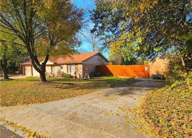 Property at 212 County Road 4876 Rd, Copperas Cove, TX 76522, 3 beds, 2 baths