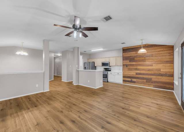 Property at 906 Mammoth Ct, Round Rock, TX 78681, 4 beds, 2 baths