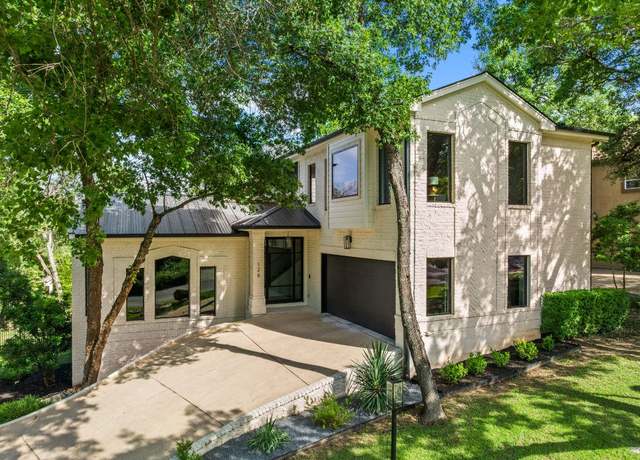 Property at 126 Royal Oak Ln, Lakeway, TX 78734, 3 beds, 2.5 baths