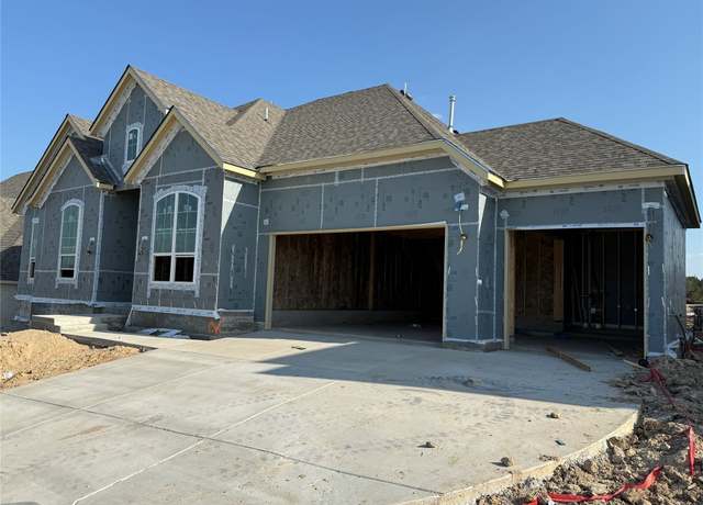 Property at 404 Rollo Rd, Liberty Hill, TX 78642, 4 beds, 4.5 baths