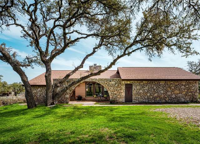 Property at 9301 Elm Grove Cir, Austin, TX 78736, 4 beds, 2 baths