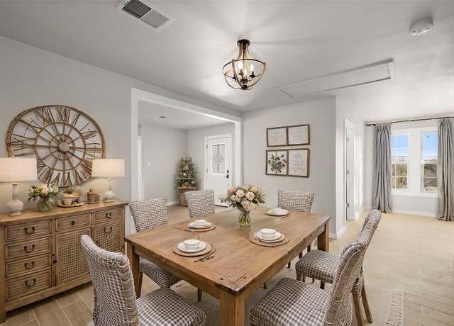 Property at 402 Twin Elm Dr, Canyon Lake, TX 78133, 4 beds, 3 baths