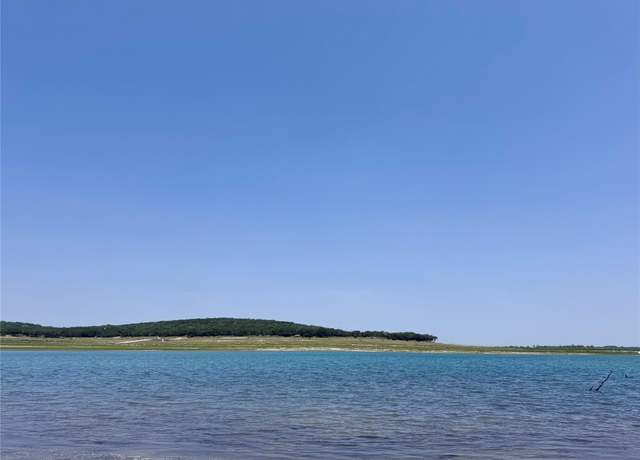 Property at 1025 Blue Water Dr, Canyon Lake, TX 78133, 3 beds, 2.5 baths