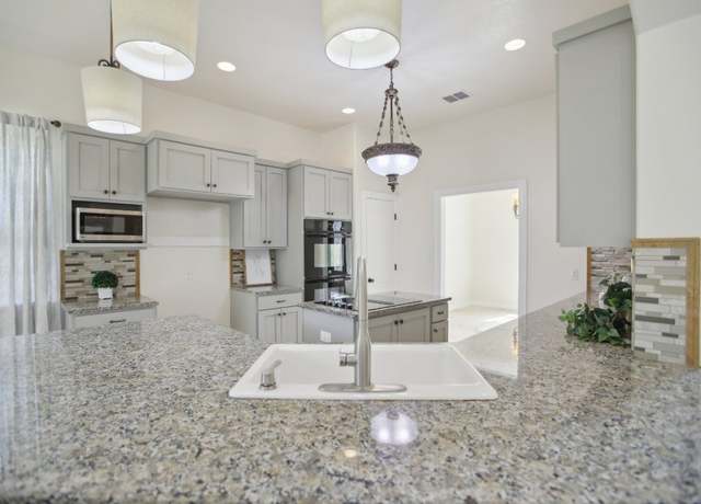 Property at 212 Venture Blvd S, Point Venture, TX 78645, 4 beds, 3.5 baths