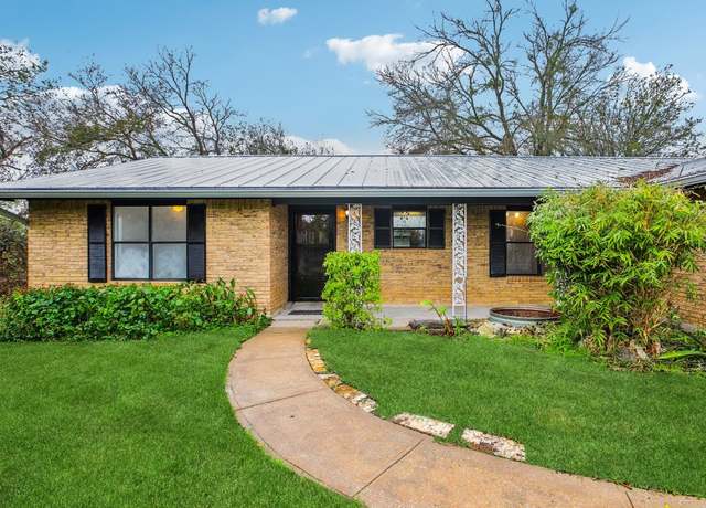Property at 198 Old Lexington Rd, Elgin, TX 78621, 3 beds, 2 baths
