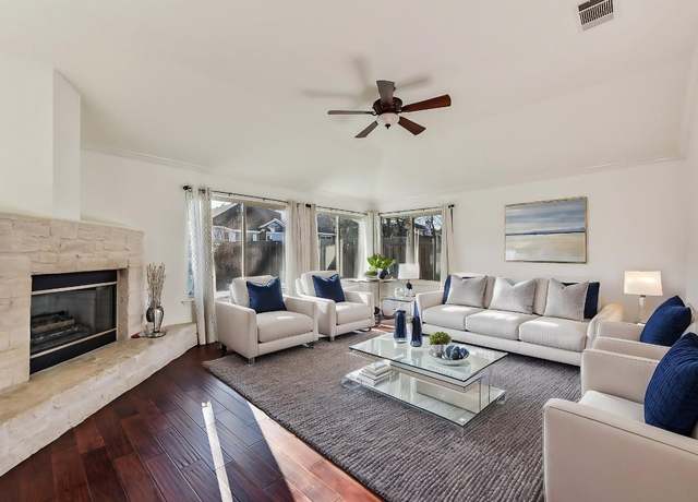 Property at 6303 Needham Ln, Austin, TX 78739, 4 beds, 3 baths