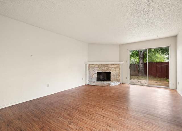 Property at 4813 Yucca Hill Dr, Austin, TX 78744, 3 beds, 2 baths