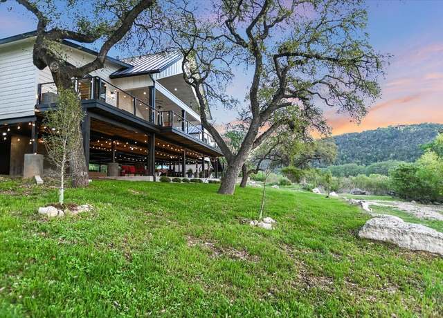 Property at 210 Hub Dr, Wimberley, TX 78676, 4 beds, 3 baths