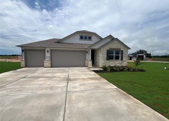 Property at 266 Great Northern Dr, Cedar Creek, TX 78612, 4 beds, 3 baths