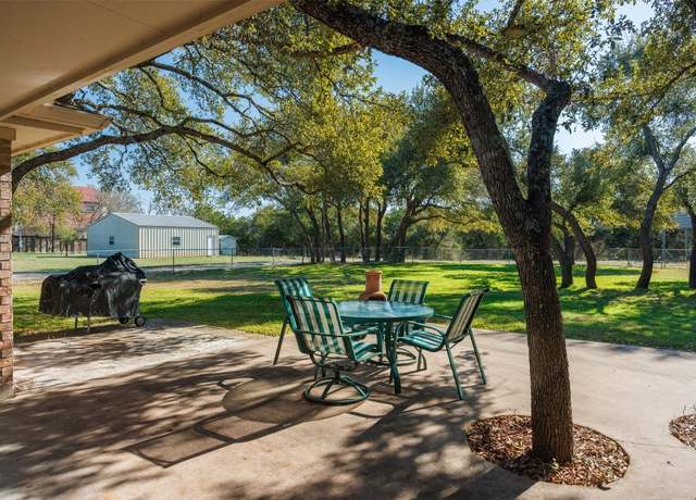 Property at 541 Elliott Ranch Rd, Buda, TX 78610, 4 beds, 2 baths