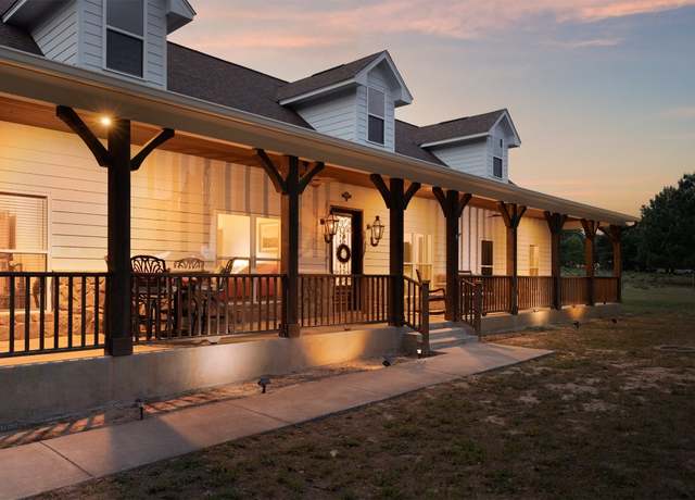 Property at 1900 Highway 21 E, Paige, TX 78659, 3 beds, 3 baths