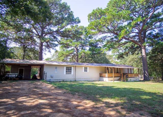 Property at 111 Old Piney Trl, Paige, TX 78659, 3 beds, 2 baths