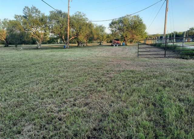 Property at 118 Valerie Ln, Dale, TX 78616