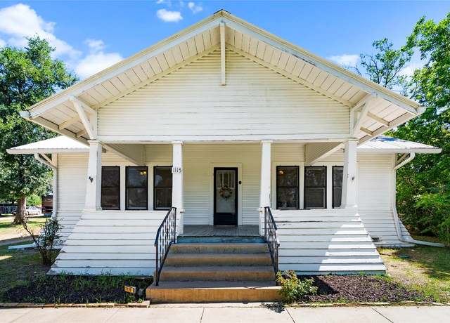 Property at 1115 N Avenue C, Elgin, TX 78621, 2 beds, 1 bath
