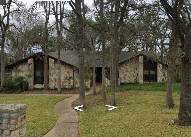 Property at 9107 Cedar Crest Dr, Austin, TX 78750, 3 beds, 2 baths