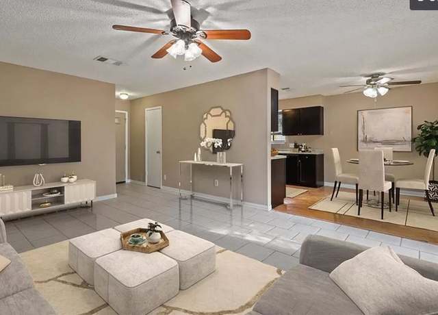 Property at 1919 Castle Gate Cir, San Marcos, TX 78666, 3 beds, 1 bath
