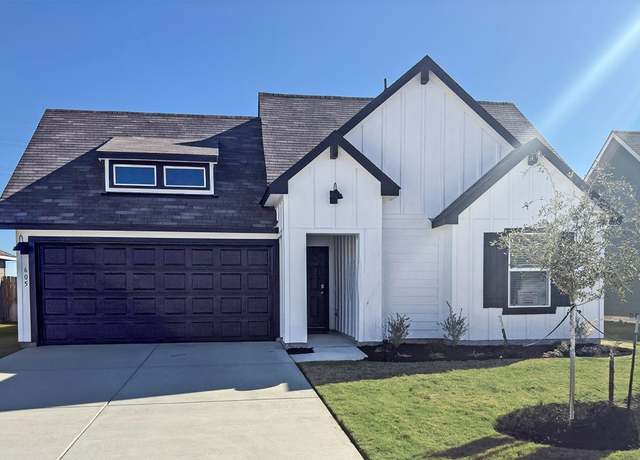 Property at 605 Signe, Seguin, TX 78155, 3 beds, 2 baths