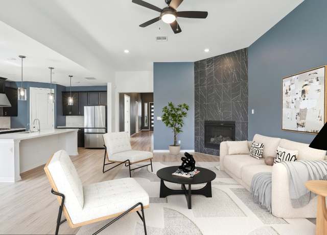 Property at 807 Arrowhead Ranch Blvd, Dripping Springs, TX 78620, 4 beds, 3 baths