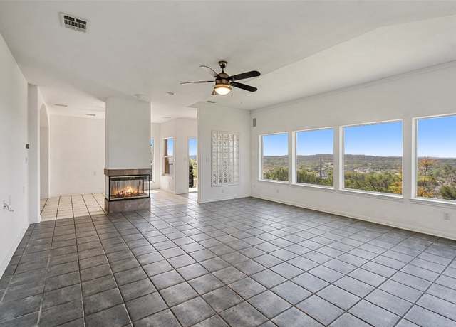 Property at 403 Rogart Dr, Spicewood, TX 78669, 3 beds, 2 baths