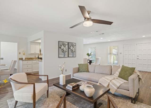 Property at 11704 Broad Oaks Dr, Austin, TX 78759, 3 beds, 2 baths