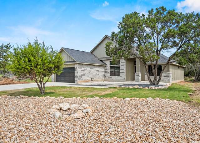 Property at 11 Moonlight Ln, Wimberley, TX 78676, 3 beds, 2 baths
