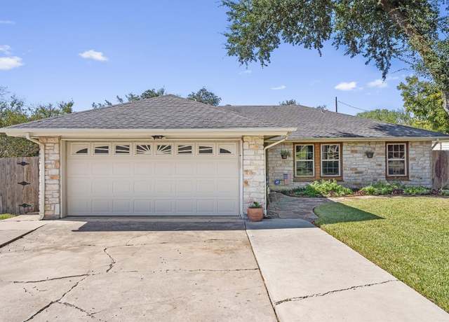 Property at 2201 Carolyn Dr, Taylor, TX 76574, 3 beds, 2 baths