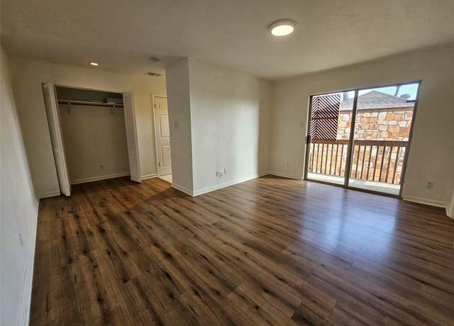 Property at 6903 Deatonhill Dr #2, Austin, TX 78745, 1 bed, 1 bath