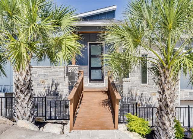 Property at 3422 Congress Ave, Lago Vista, TX 78645, 3 beds, 2.5 baths