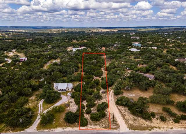 Property at 621 Deer Creek Cir, Dripping Springs, TX 78620