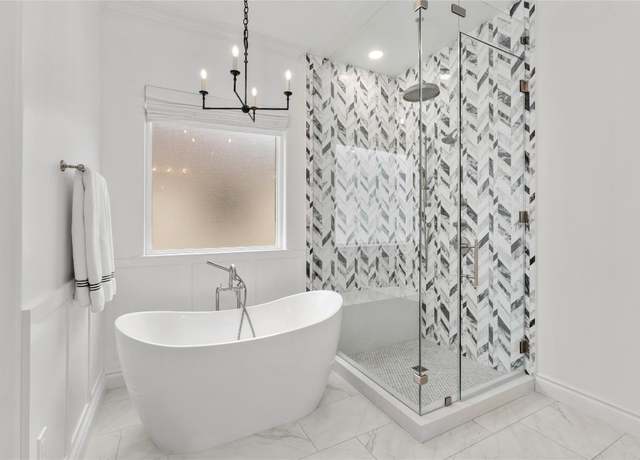 Property at 10932 River Plantation Dr, Austin, TX 78747, 3 beds, 2.5 baths